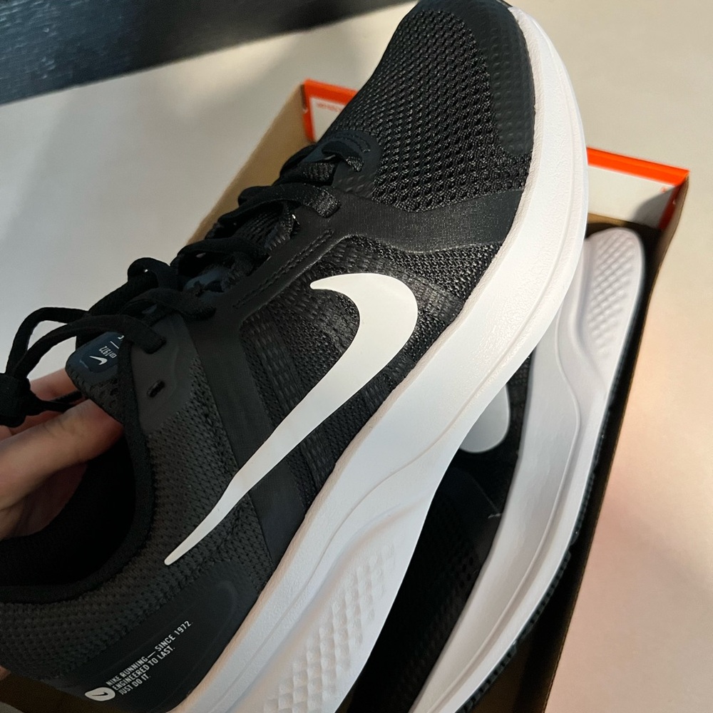 Nike Run Swift Running Shoes - Picture 3 of 5